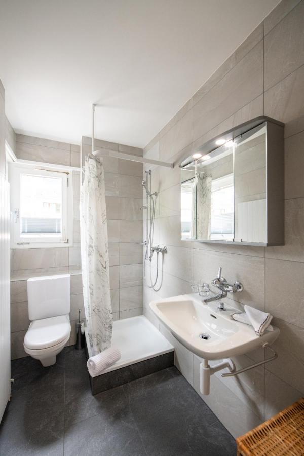 Agrimonia - 5,5-Zi Duplex Wohnung Bis 9 Personen Mit Eigenem Garten Davos Buitenkant foto