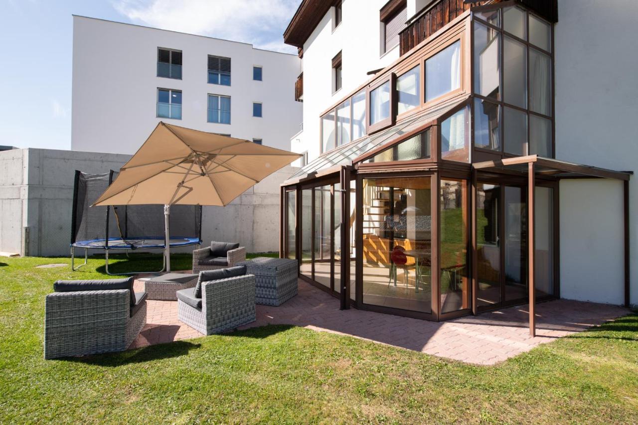Agrimonia - 5,5-Zi Duplex Wohnung Bis 9 Personen Mit Eigenem Garten Davos Buitenkant foto
